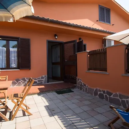 Agriturismo La Sosta Pescia Romana Exterior photo